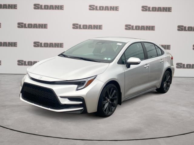 2025 Toyota COROLLA SE