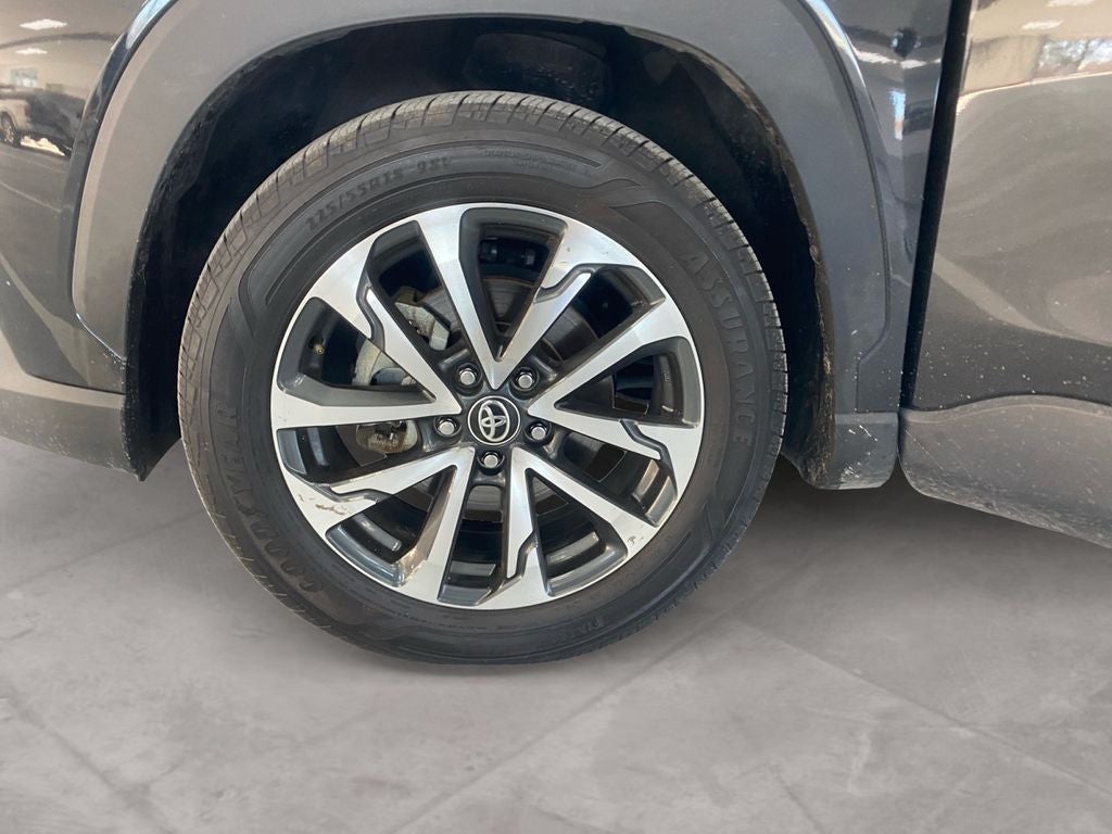 2024 Toyota Corolla Cross XLE