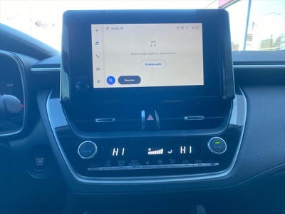 2024 Toyota Corolla Cross XLE