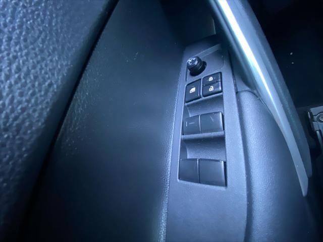 2024 Toyota COROLLA CROSS HV Hybrid SE