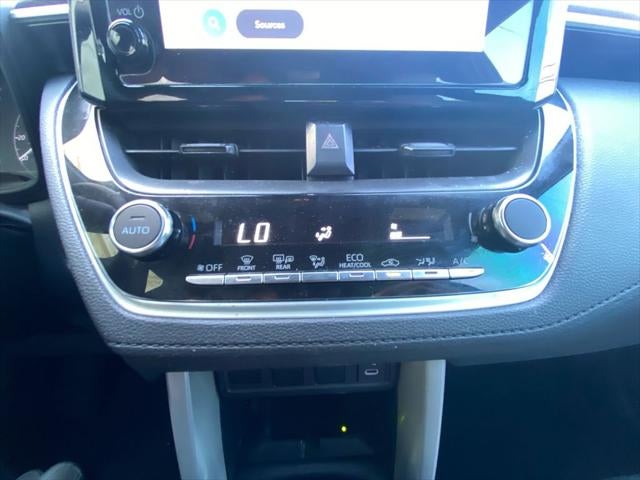 2024 Toyota COROLLA CROSS HV Hybrid SE