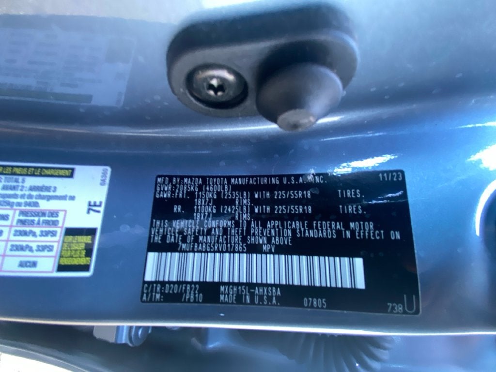 2024 Toyota Corolla Cross Hybrid Hybrid Nightshade