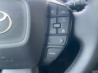 2023 Toyota PRIUS XLE