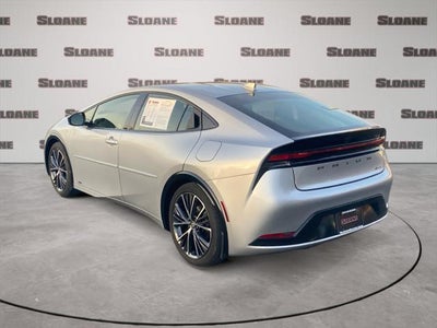 2023 Toyota PRIUS XLE