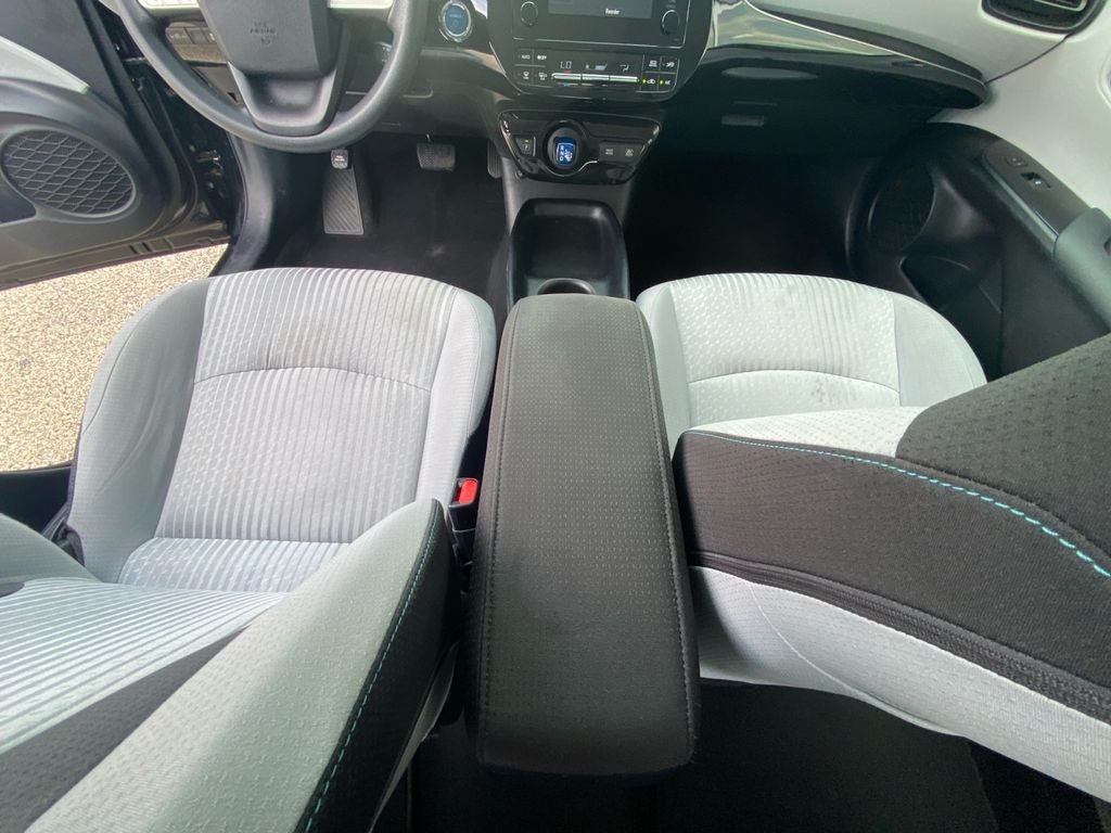 2016 Toyota Prius Two Eco