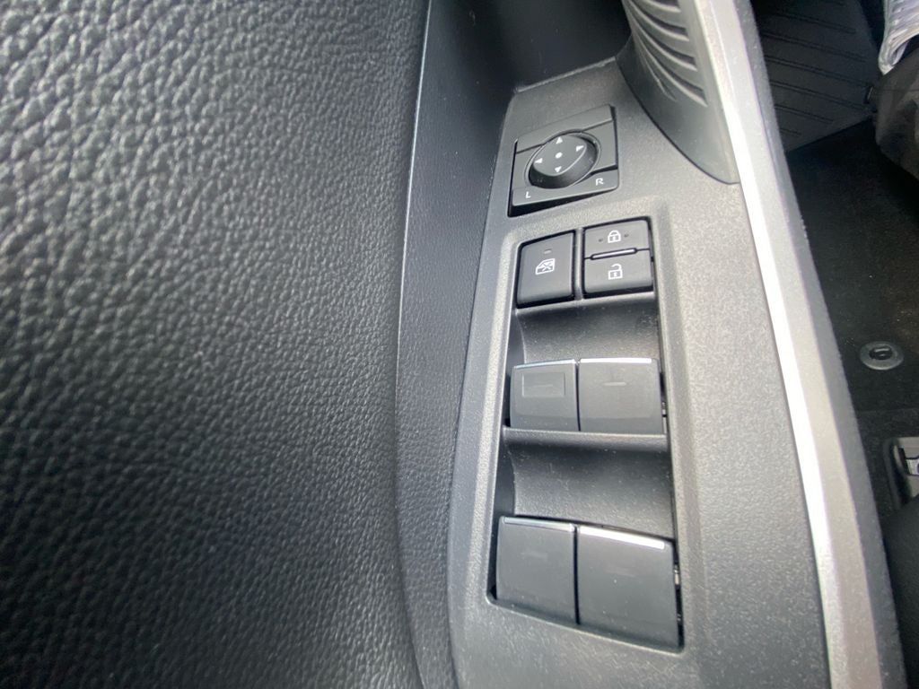 2025 Toyota RAV4 HYBRID XSE