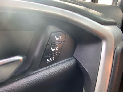 2025 Toyota RAV4 HYBRID XSE