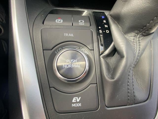 2025 Toyota RAV4 HYBRID XSE