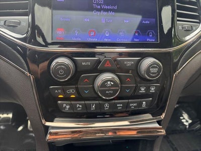 2019 Jeep Grand Cherokee Summit