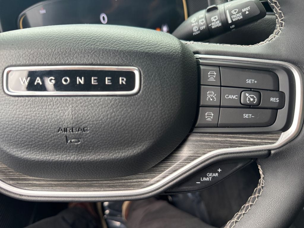 2023 Jeep Wagoneer Series II