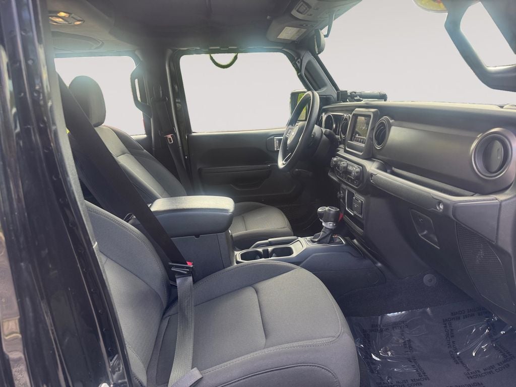 2023 Jeep Gladiator Sport