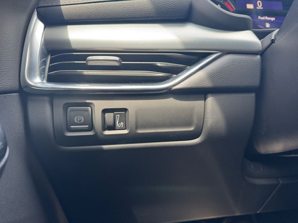 2022 Cadillac XT4 Premium Luxury