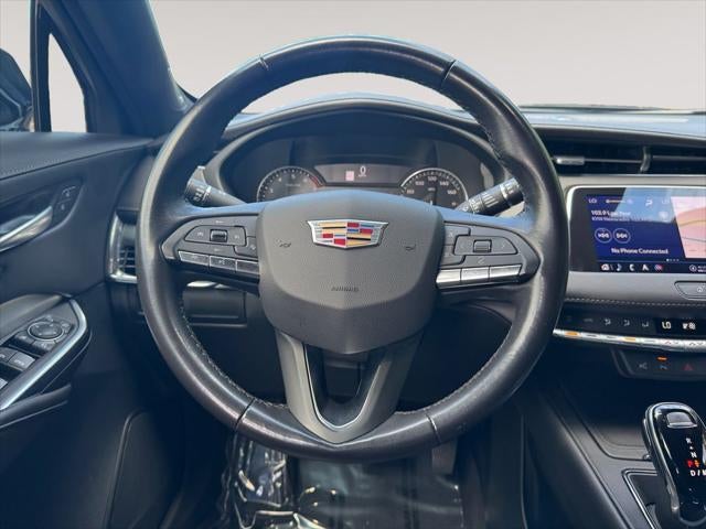 2022 Cadillac XT4 Premium Luxury