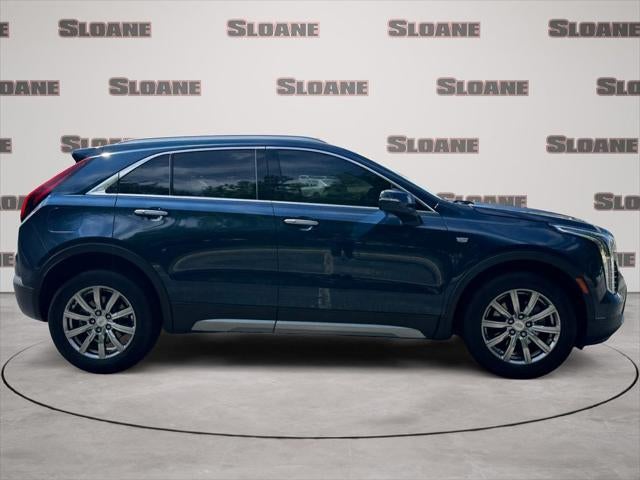 2022 Cadillac XT4 Premium Luxury