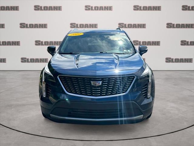 2022 Cadillac XT4 Premium Luxury
