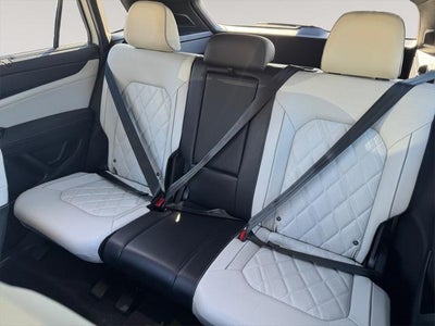 2024 Volkswagen Atlas Cross Sport 2.0T SEL Premium R-Line