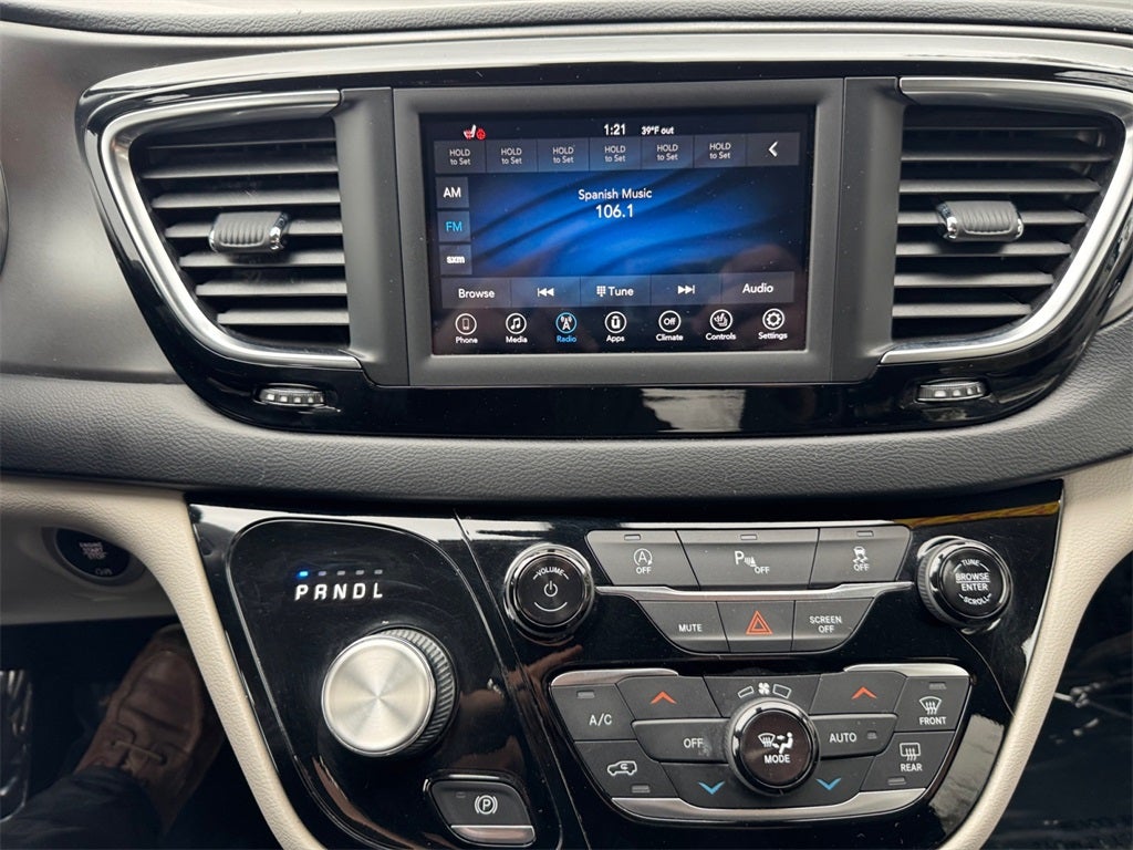 2020 Chrysler Pacifica Touring L