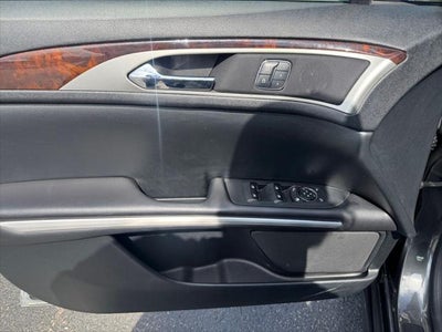 2016 Lincoln MKZ Base