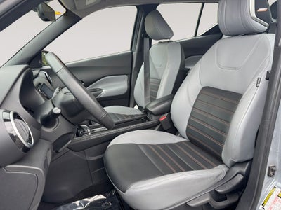 2021 Nissan Kicks SR
