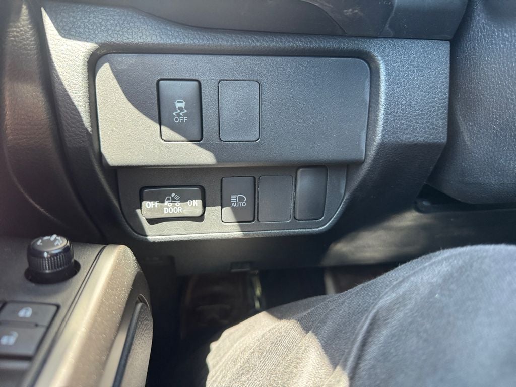 2023 Toyota TACOMA SR5 SR5 V6