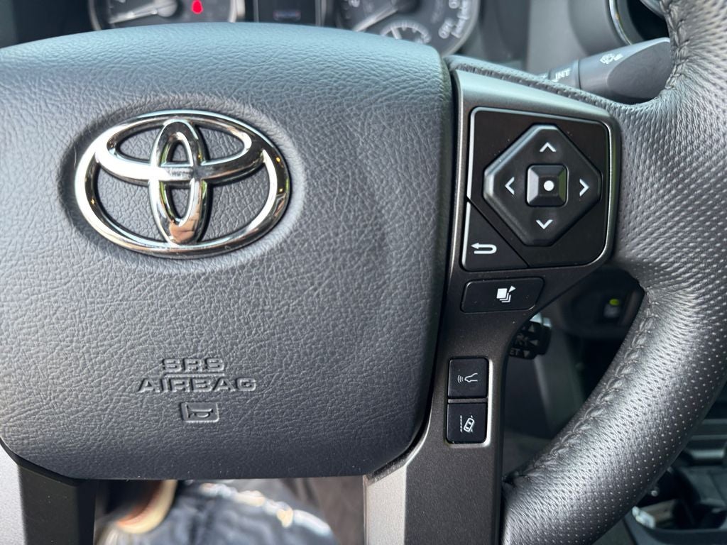 2023 Toyota Tacoma TRD Sport V6