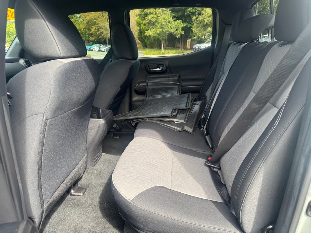 2023 Toyota Tacoma TRD Sport V6