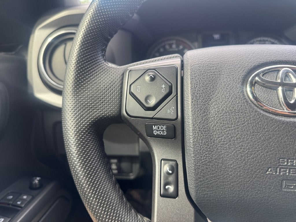 2023 Toyota Tacoma TRD Sport V6