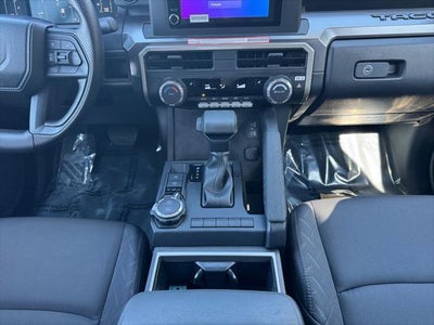 2025 Toyota TACOMA SR5 SR5