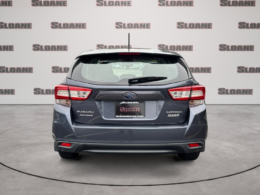 2017 Subaru Impreza 2.0i