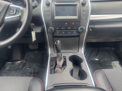 2017 Toyota Camry SE