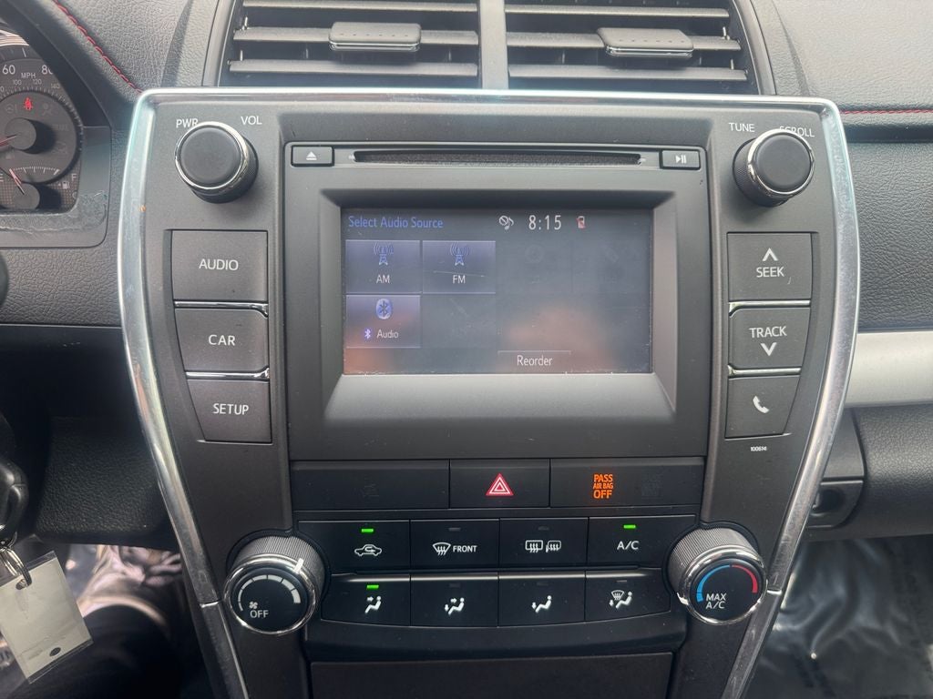 2017 Toyota Camry SE