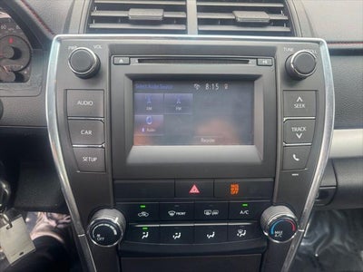 2017 Toyota Camry SE