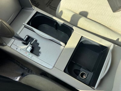 2010 Toyota CAMRY LE