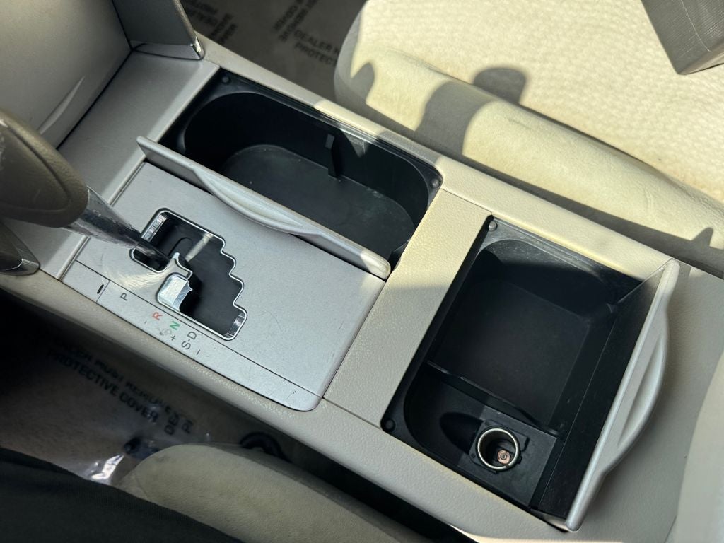 2010 Toyota CAMRY LE