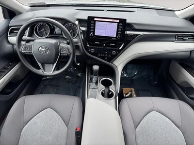 2024 Toyota CAMRY LE