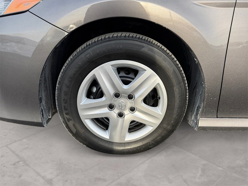 2024 Toyota CAMRY LE