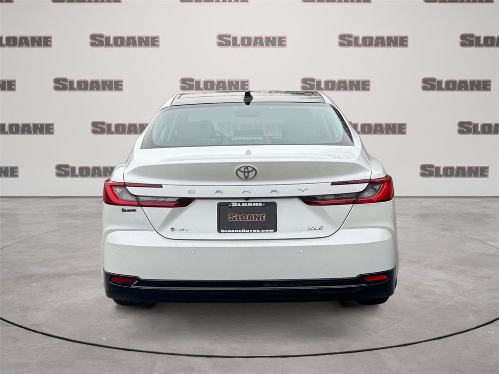 2025 Toyota CAMRY XLE