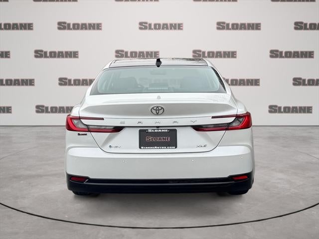 2025 Toyota CAMRY XLE