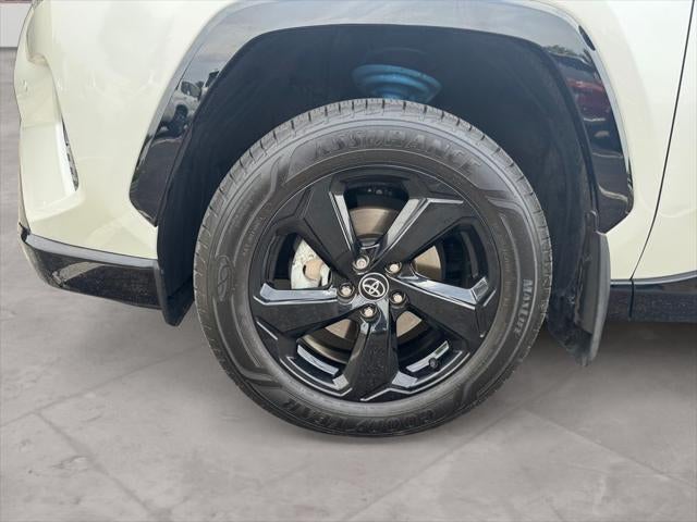 2020 Toyota RAV4 Hybrid XSE