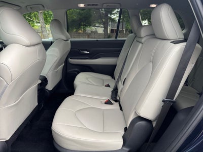 2024 Toyota Grand Highlander XLE