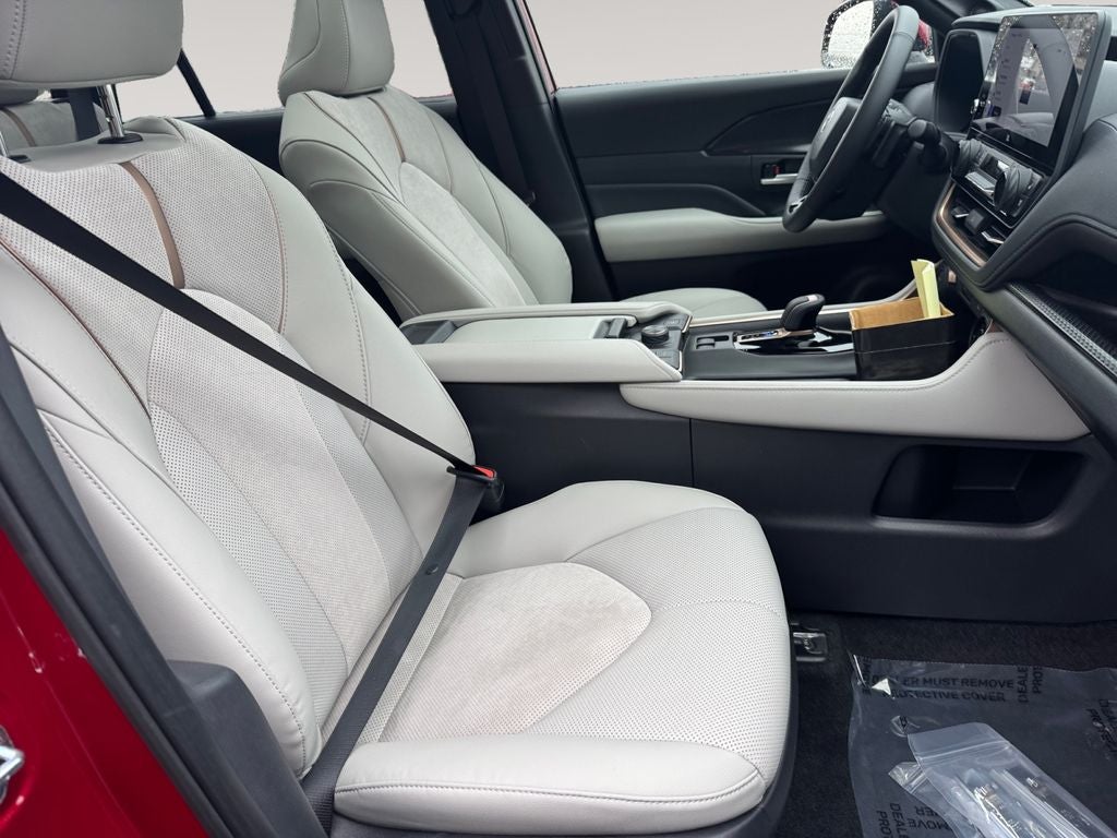 2026 Toyota GRAND HIGHLANDER HEV MAX Limited