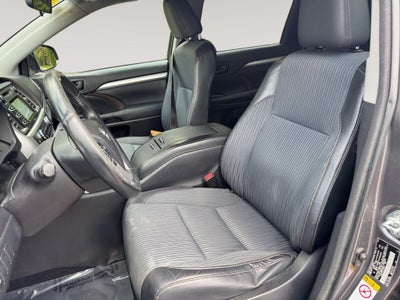 2015 Toyota HIGHLANDER LE Plus V6