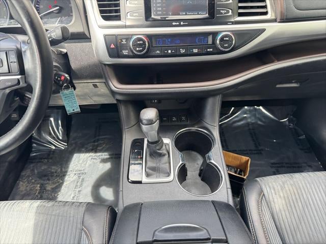 2015 Toyota HIGHLANDER LE Plus V6