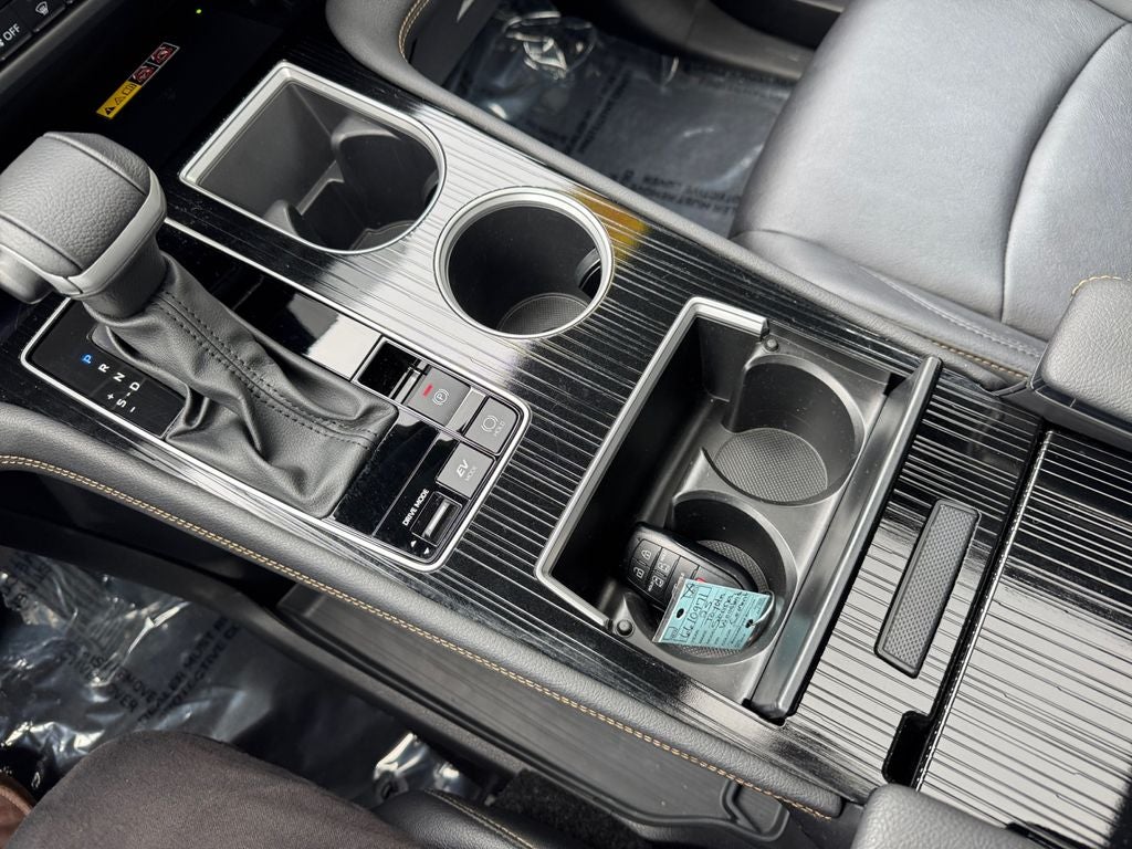 2025 Toyota SIENNA XLE AWD Woodland Edition
