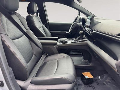2025 Toyota SIENNA XLE AWD Woodland Edition