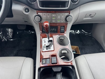 2013 Toyota HIGHLANDER Limited