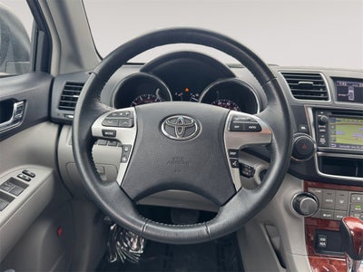 2013 Toyota HIGHLANDER Limited