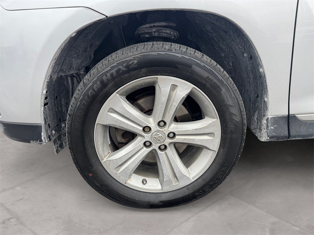 2013 Toyota HIGHLANDER Limited