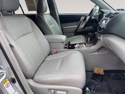 2013 Toyota HIGHLANDER Limited