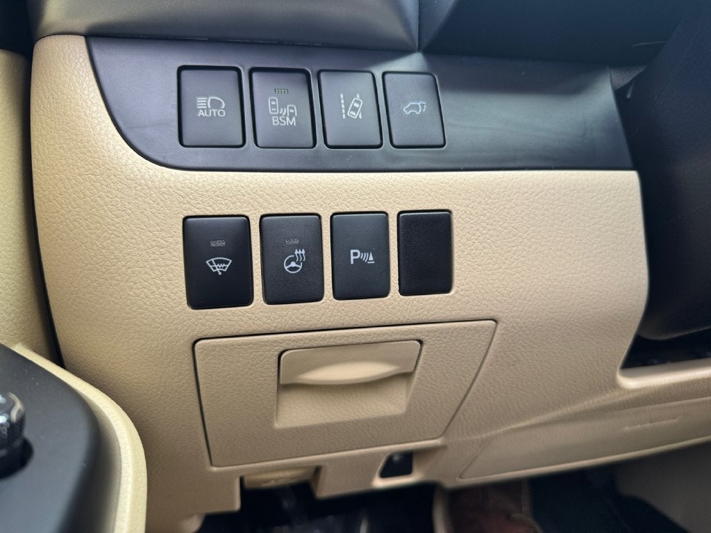 2016 Toyota Highlander Limited Platinum V6